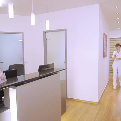 Praxis Empfang Kieferorthopädie Grupp